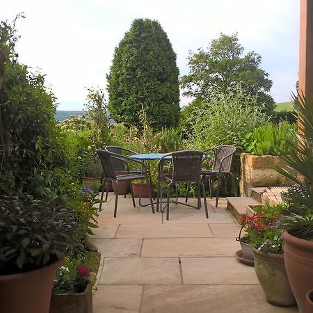 Thorpe Green House Vegetarian Bed & Breakfast Robin Hood's Bay Esterno foto